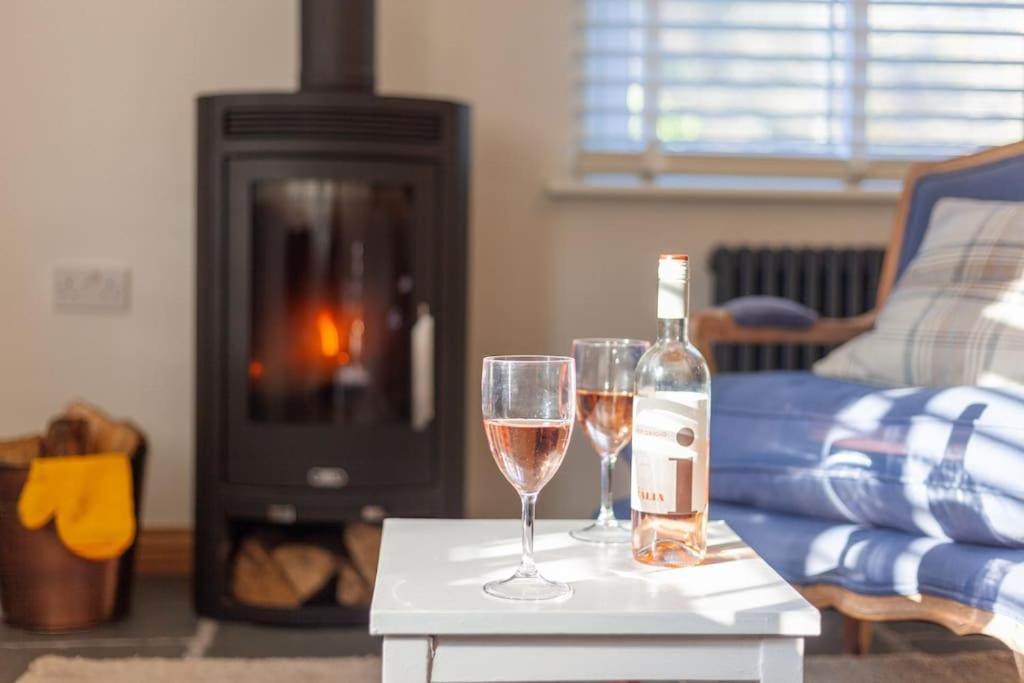 Bijou Coastal Apartment In Polperro With Hot Tub Onsite Parking Downhill Walk To Village Экстерьер фото