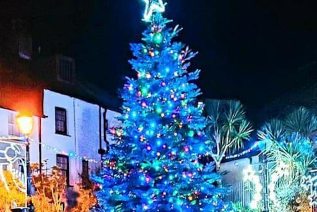Bijou Coastal Apartment In Polperro With Hot Tub Onsite Parking Downhill Walk To Village Экстерьер фото