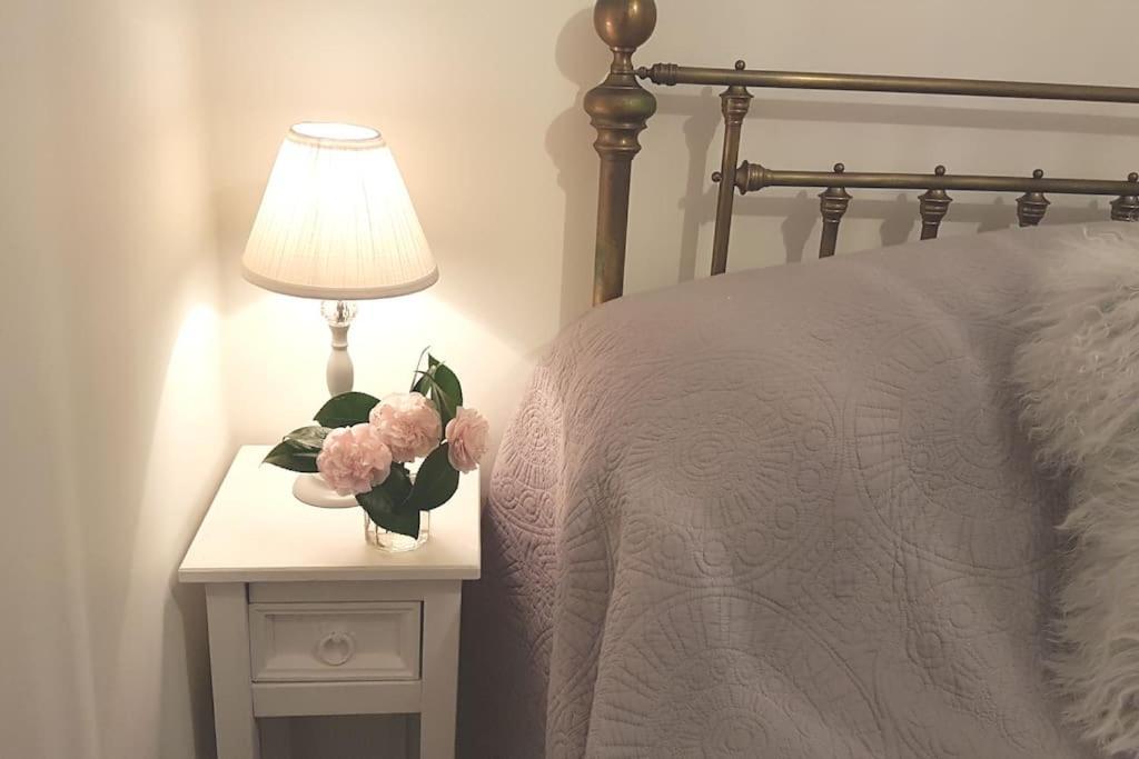 Bijou Coastal Apartment In Polperro With Hot Tub Onsite Parking Downhill Walk To Village Экстерьер фото
