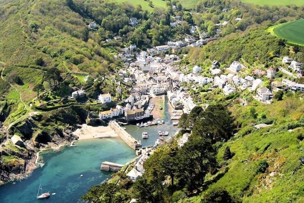 Bijou Coastal Apartment In Polperro With Hot Tub Onsite Parking Downhill Walk To Village Экстерьер фото
