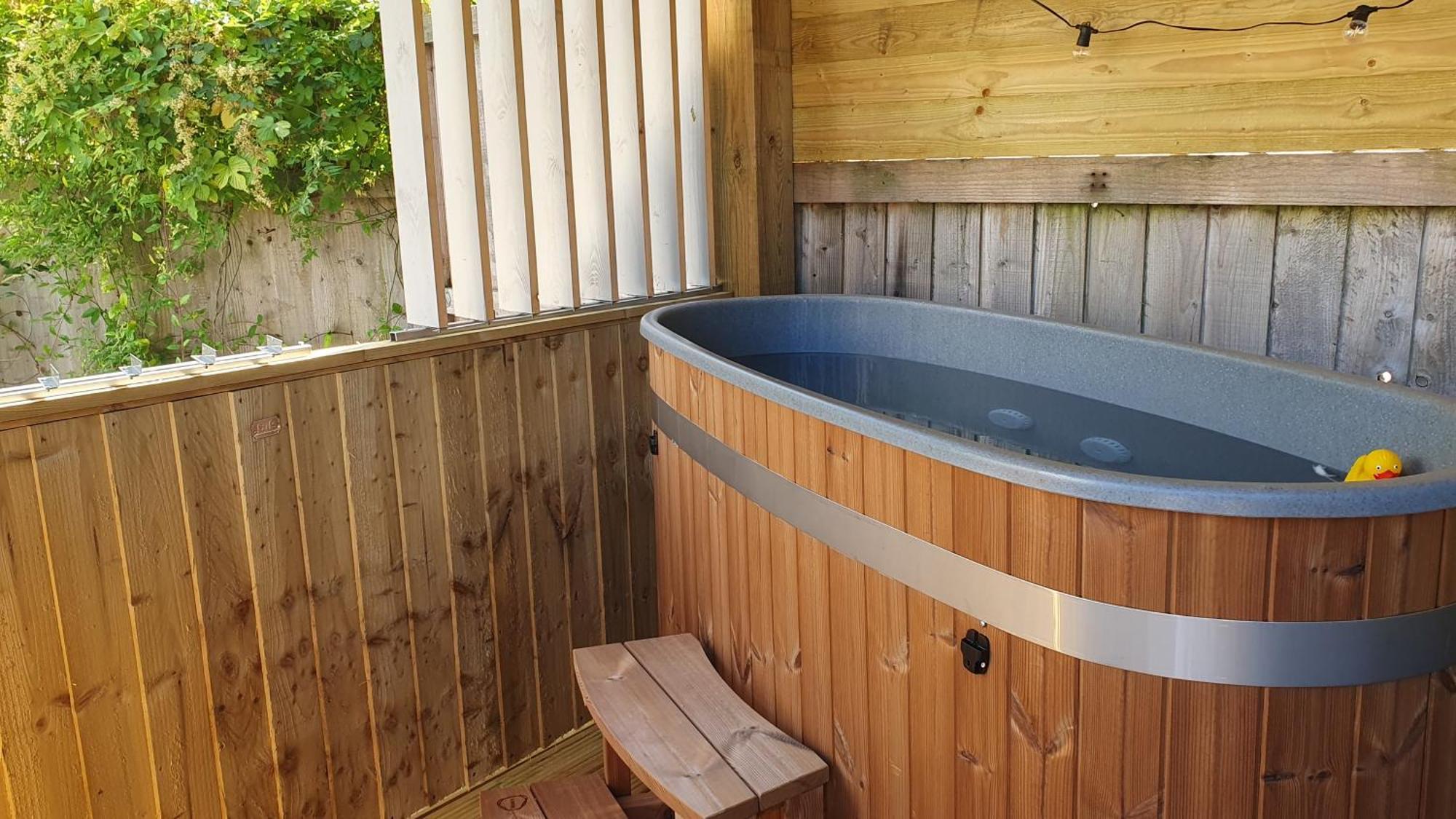 Bijou Coastal Apartment In Polperro With Hot Tub Onsite Parking Downhill Walk To Village Экстерьер фото